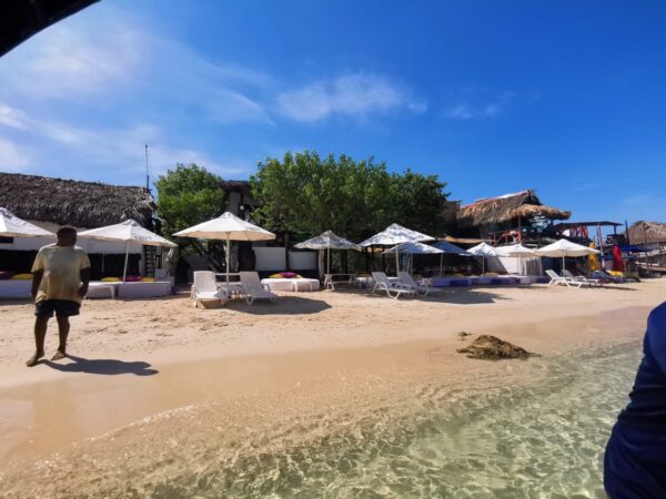 Banana Beach Club Barú Island – Best Beach Day Trip from Cartagena - Image 13