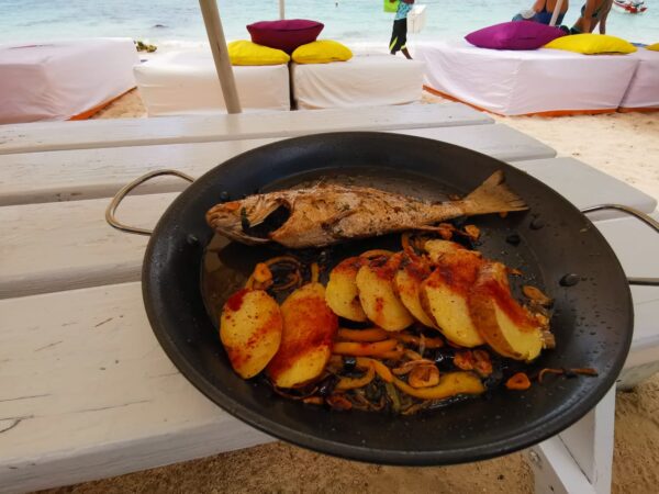 Banana Beach Club Barú Island – Best Beach Day Trip from Cartagena - Image 2